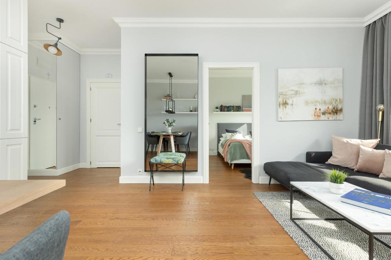 Cozy Apartment Gieysztora Wilanow By Noclegi Renters Warsaw Exterior photo