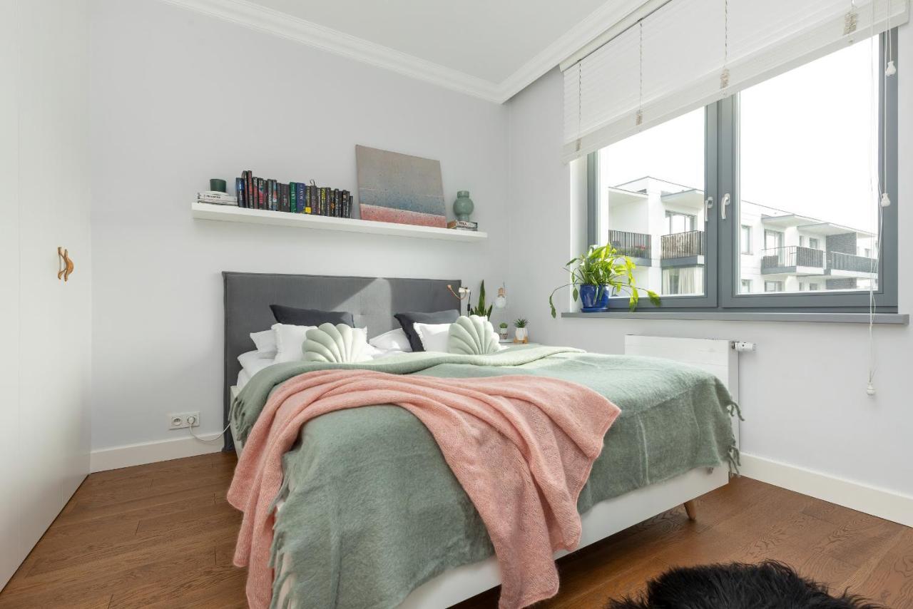 Cozy Apartment Gieysztora Wilanow By Noclegi Renters Warsaw Exterior photo